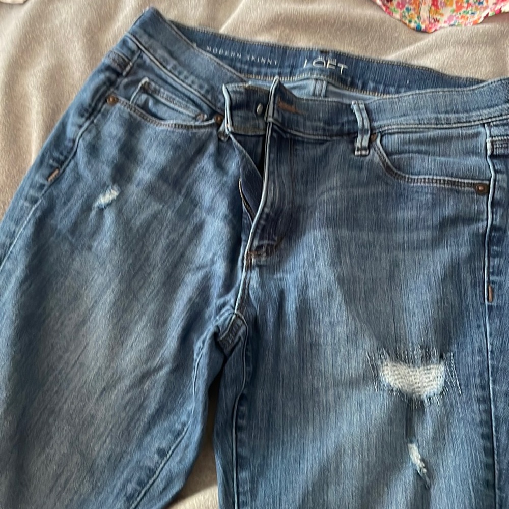 Modern skinny jeans